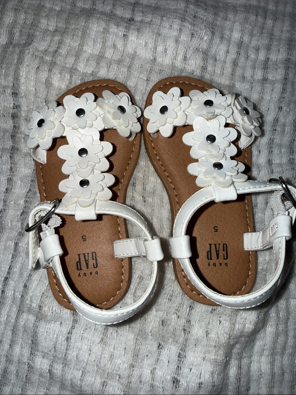 GAP White Floral Baby Sandals with Buckle
